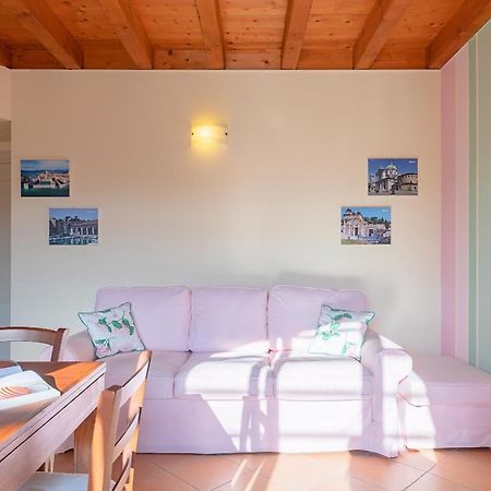 Borgo Del Torchio Apartments By Wonderful Italy 马内尔巴 外观 照片