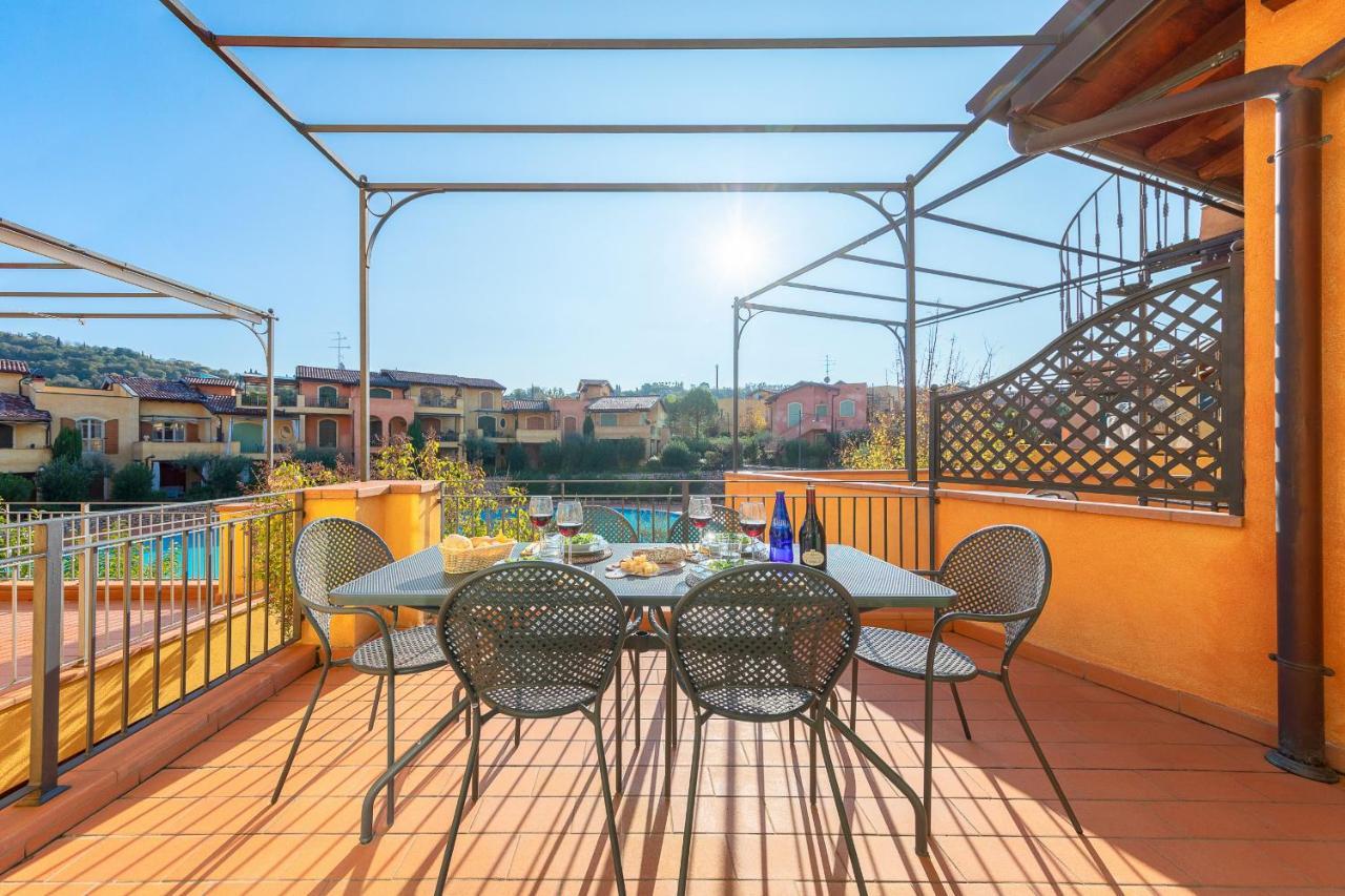 Borgo Del Torchio Apartments By Wonderful Italy 马内尔巴 外观 照片