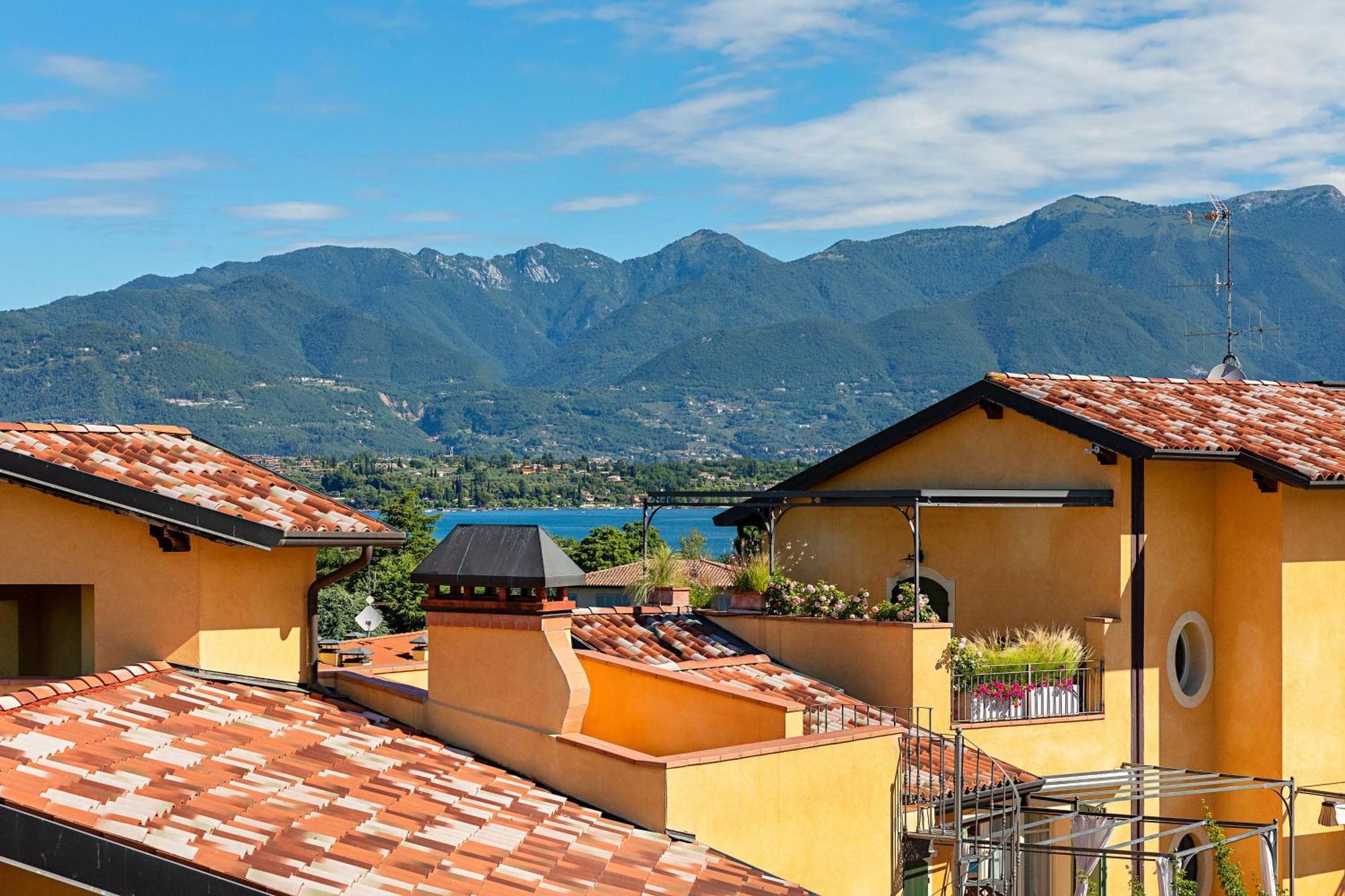 Borgo Del Torchio Apartments By Wonderful Italy 马内尔巴 外观 照片