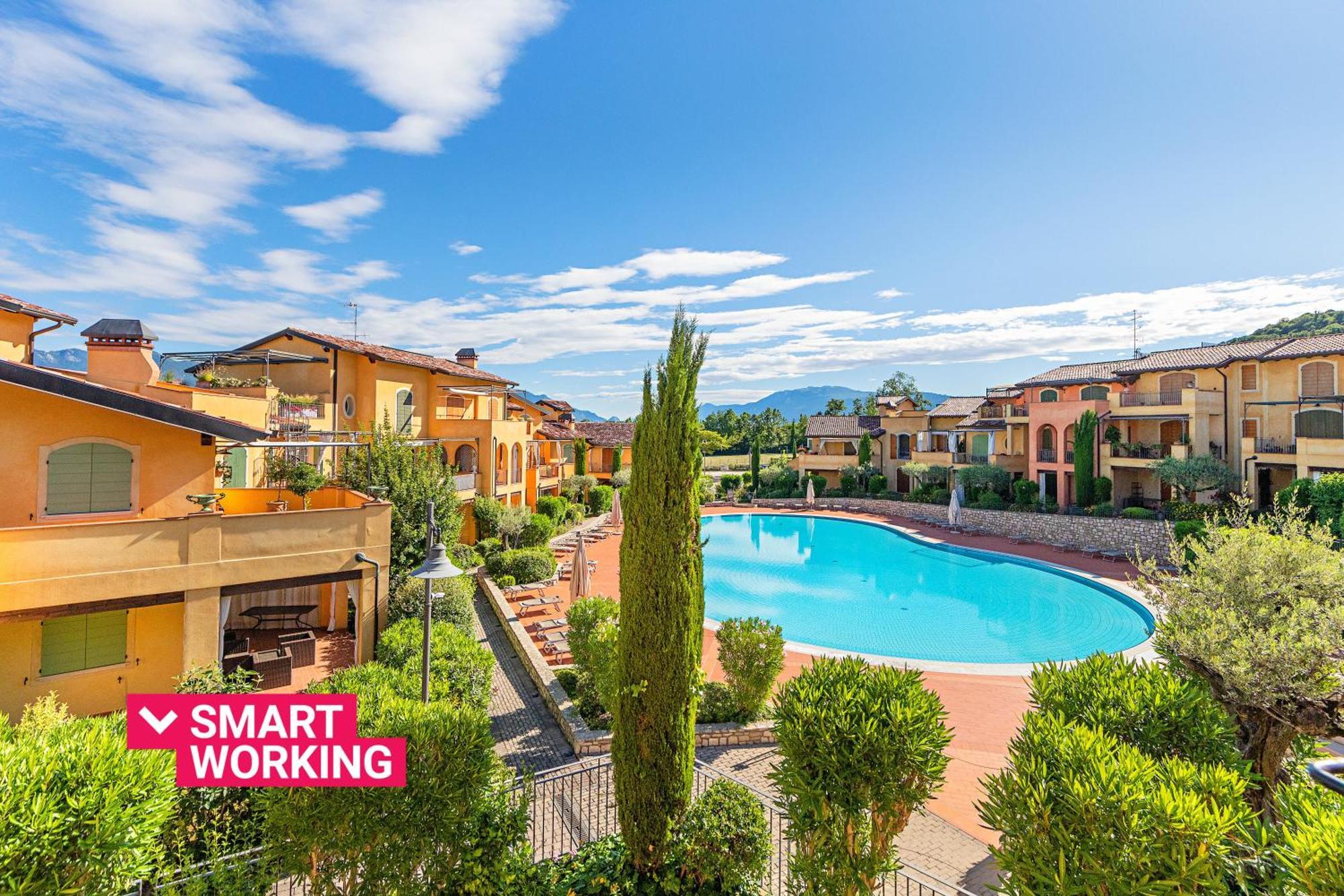 Borgo Del Torchio Apartments By Wonderful Italy 马内尔巴 外观 照片