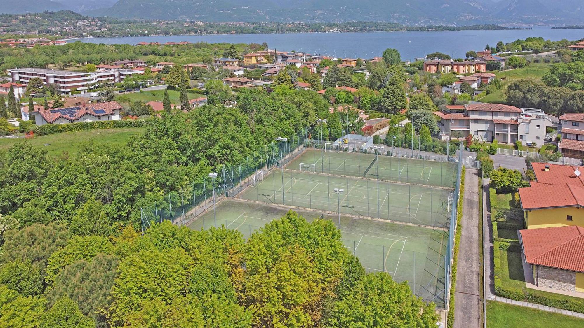 Borgo Del Torchio Apartments By Wonderful Italy 马内尔巴 外观 照片