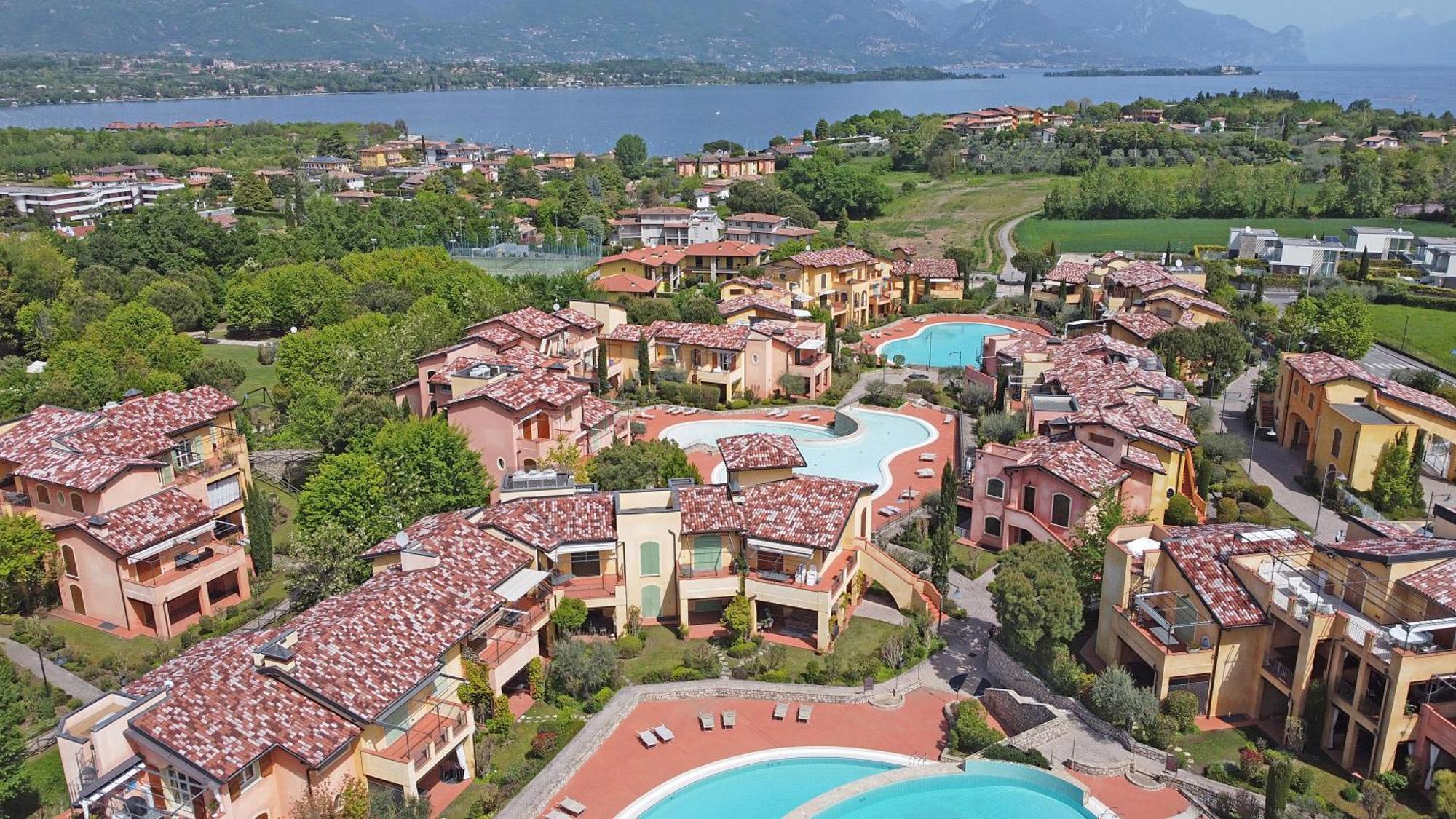 Borgo Del Torchio Apartments By Wonderful Italy 马内尔巴 外观 照片